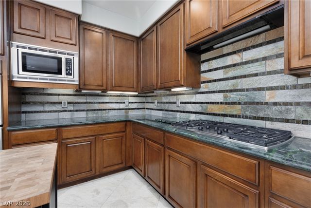 2451 Hollow Rock Court, Las Vegas, NV 89135