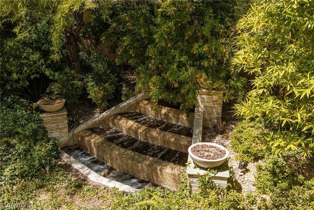 2451 Hollow Rock Court, Las Vegas, NV 89135