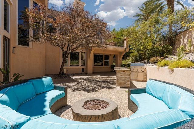 2451 Hollow Rock Court, Las Vegas, NV 89135