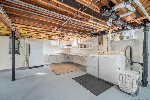 365 Woodbury Road, Watertown, CT 06795