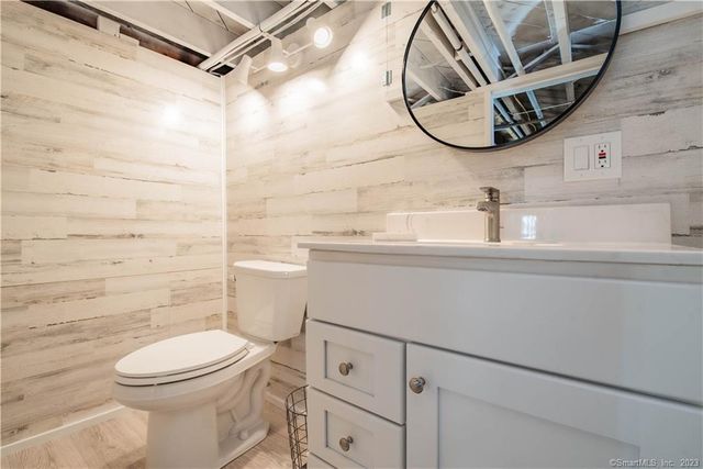 365 Woodbury Road, Watertown, CT 06795