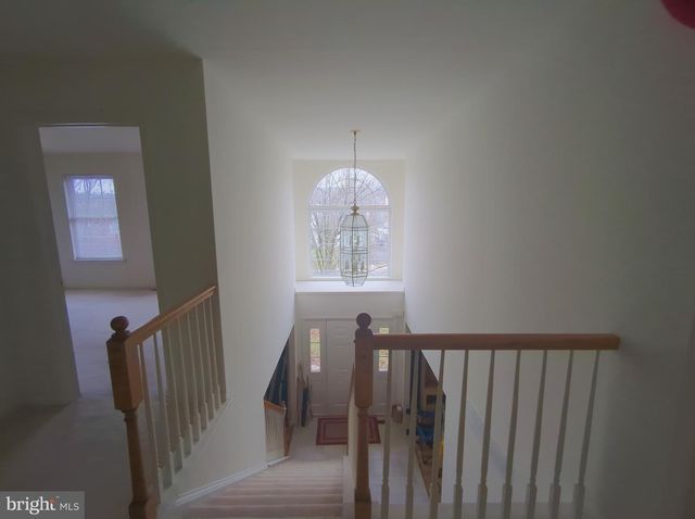 6 TAYLOR DR, Reading, PA 19606