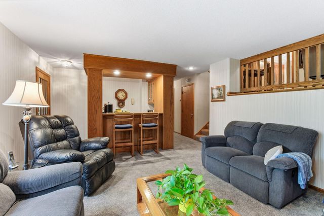 1935 Humboldt Avenue, West Saint Paul, MN 55118