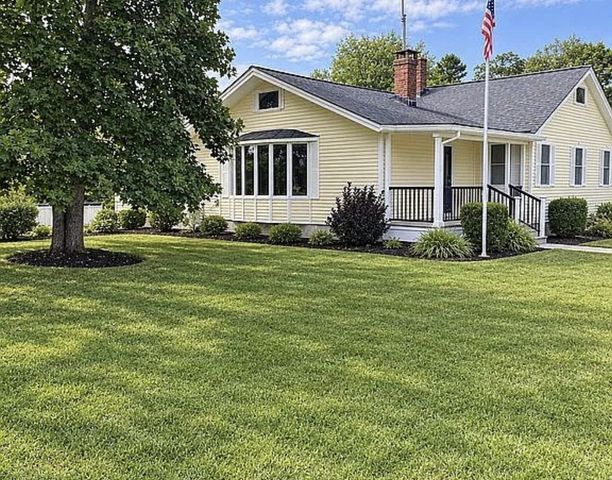 57 Morton Ave., Dartmouth, MA 02747