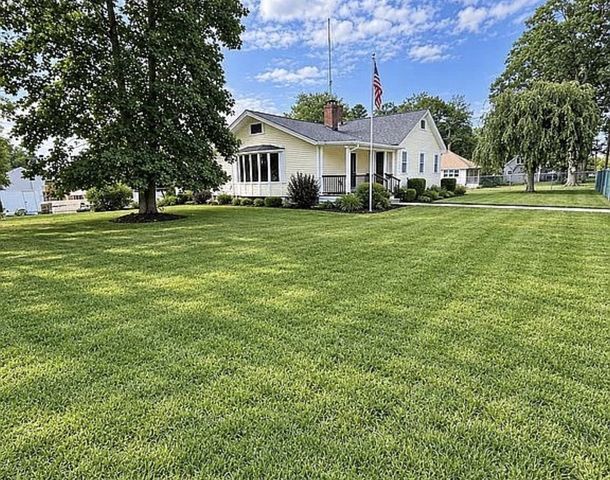 57 Morton Ave., Dartmouth, MA 02747
