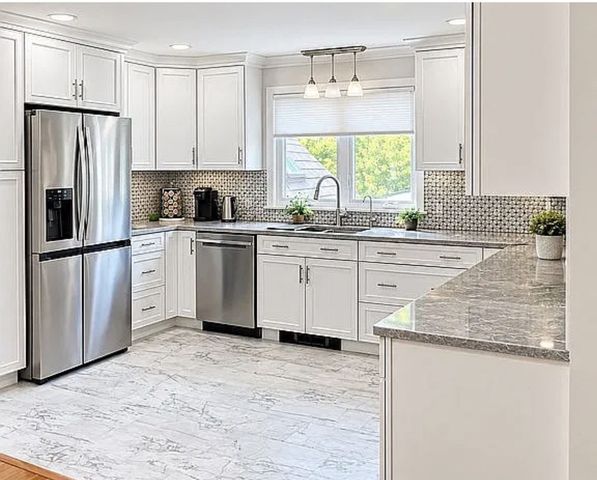 57 Morton Ave., Dartmouth, MA 02747