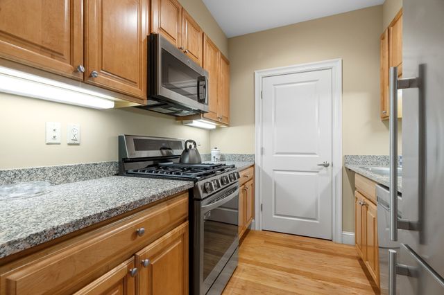 1723 Washington St 410, Boston, MA 02118