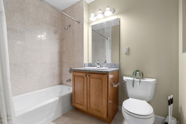 1723 Washington St 410, Boston, MA 02118