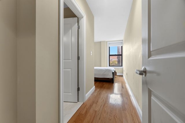 1723 Washington St 410, Boston, MA 02118