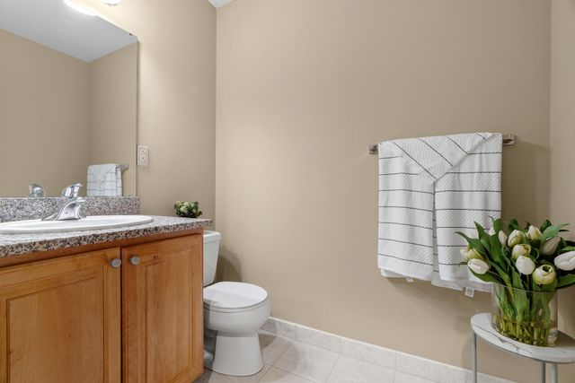 1723 Washington St 410, Boston, MA 02118