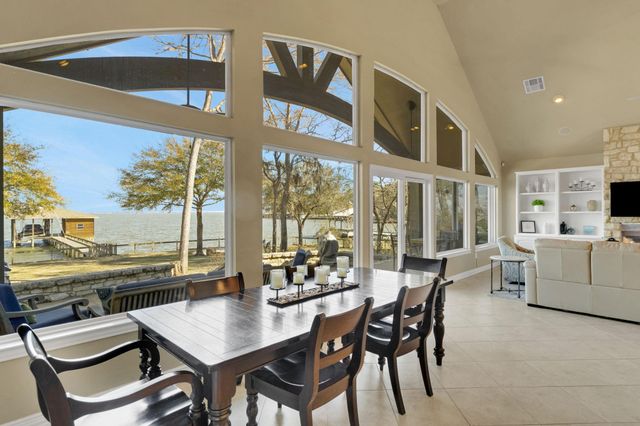 290 Harbor Run Drive, Coldspring, TX 77331