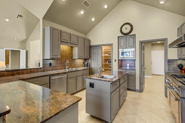 290 Harbor Run Drive, Coldspring, TX 77331