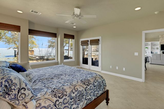 290 Harbor Run Drive, Coldspring, TX 77331