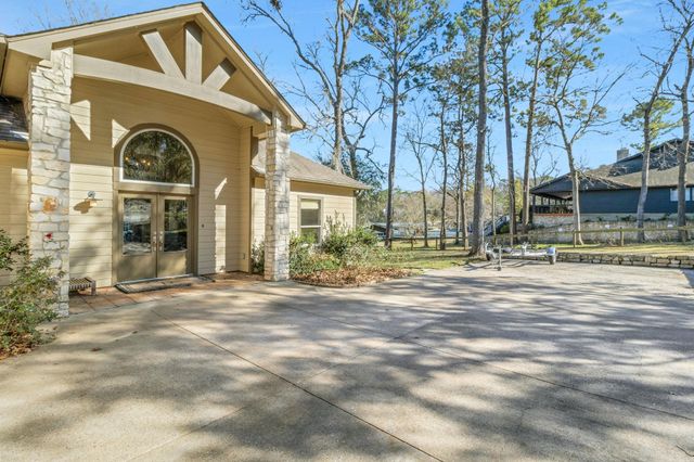 290 Harbor Run Drive, Coldspring, TX 77331