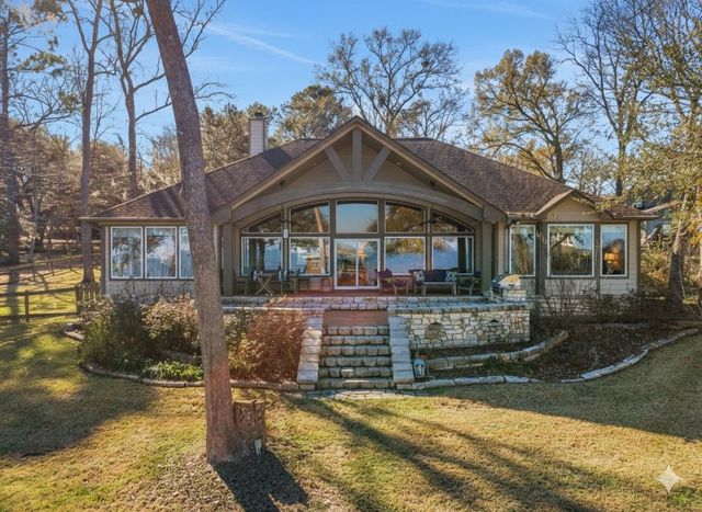 290 Harbor Run Drive, Coldspring, TX 77331