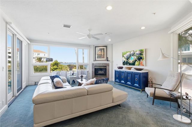 350 GULF OF MEXICO DRIVE 219, Longboat Key, FL 34228