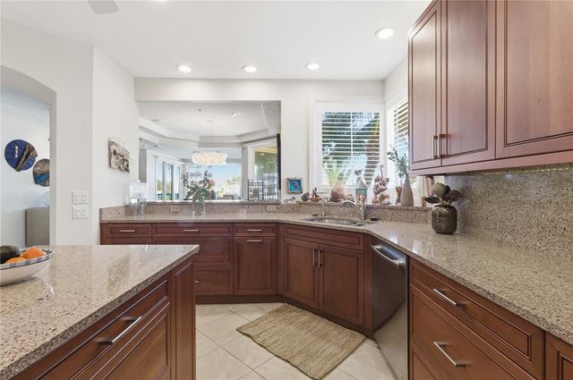 350 GULF OF MEXICO DRIVE 219, Longboat Key, FL 34228