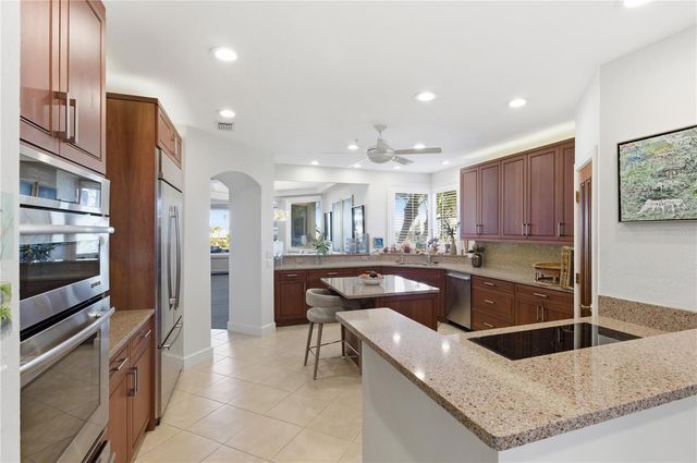 350 GULF OF MEXICO DRIVE 219, Longboat Key, FL 34228