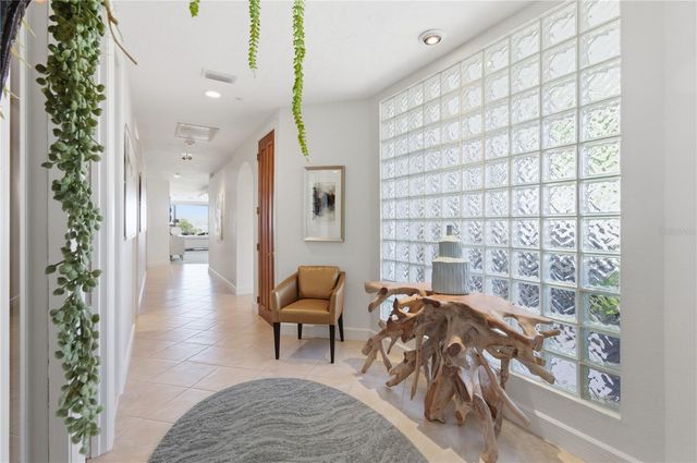 350 GULF OF MEXICO DRIVE 219, Longboat Key, FL 34228