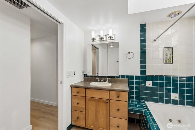 7629 236th Street SW, Edmonds, WA 98026