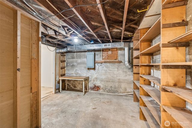 7629 236th Street SW, Edmonds, WA 98026