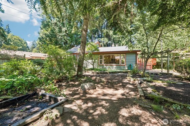 7629 236th Street SW, Edmonds, WA 98026