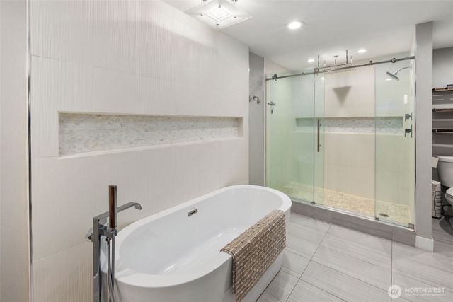 12702 214th Avenue Ct E, Bonney Lake, WA 98391