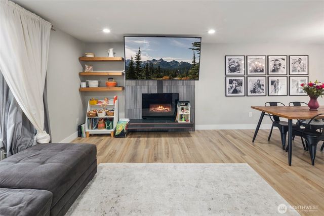 12702 214th Avenue Ct E, Bonney Lake, WA 98391