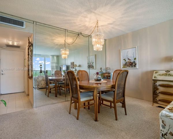 100 Bayview Dr 1620, Sunny Isles Beach, FL 33160