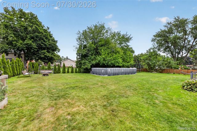 5890 Chickadee Lane, Independence Charter Township, MI 48346