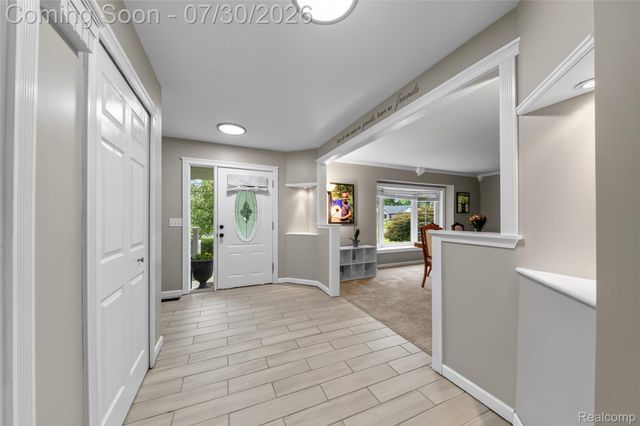 5890 Chickadee Lane, Independence Charter Township, MI 48346
