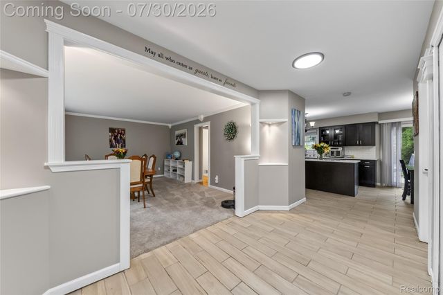 5890 Chickadee Lane, Independence Charter Township, MI 48346