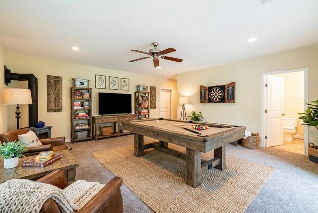 18777 S Sugar Pine Dr, Pine Grove, CA 95665