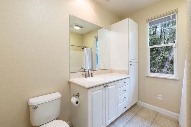 18777 S Sugar Pine Dr, Pine Grove, CA 95665