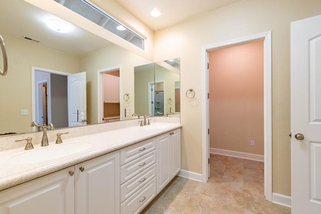 18777 S Sugar Pine Dr, Pine Grove, CA 95665