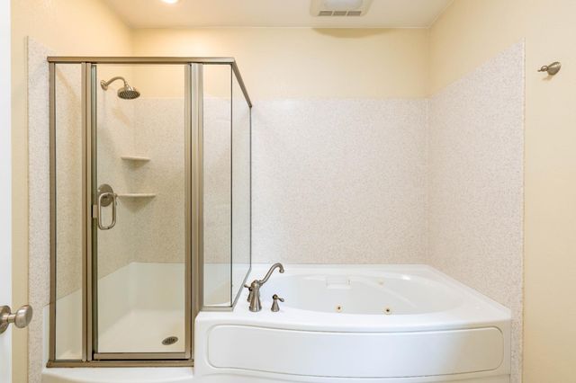 18777 S Sugar Pine Dr, Pine Grove, CA 95665