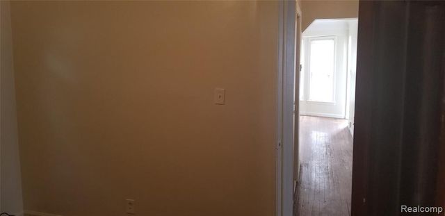 20083 Chapel Street, Detroit, MI 48219