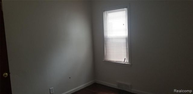 20083 Chapel Street, Detroit, MI 48219