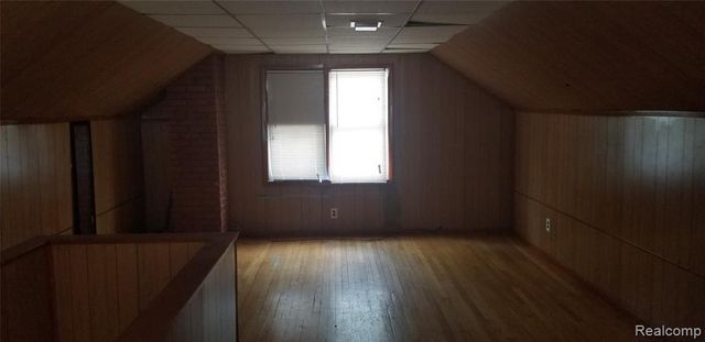 20083 Chapel Street, Detroit, MI 48219