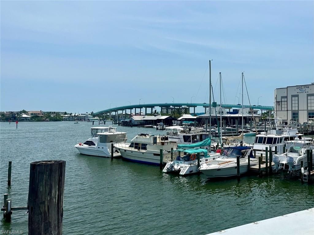 1120 Main ST, FORT MYERS BEACH, FL 33931 — exterior