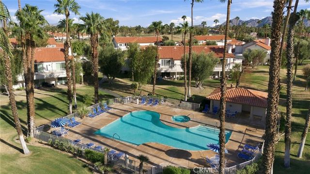 684 Vista Lago Circle N, Palm Desert, CA 92211