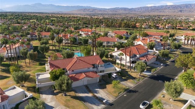 684 Vista Lago Circle N, Palm Desert, CA 92211