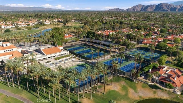 684 Vista Lago Circle N, Palm Desert, CA 92211