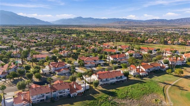 684 Vista Lago Circle N, Palm Desert, CA 92211