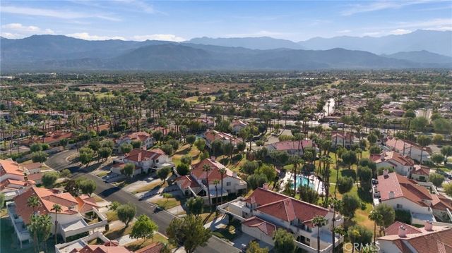 684 Vista Lago Circle N, Palm Desert, CA 92211