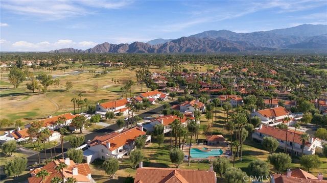 684 Vista Lago Circle N, Palm Desert, CA 92211