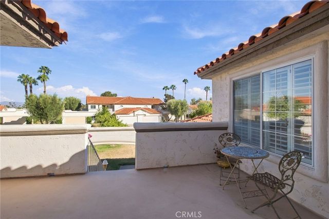684 Vista Lago Circle N, Palm Desert, CA 92211