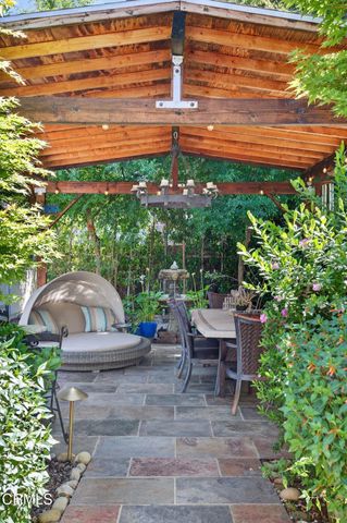 98 Mountain View Street, Oak View, CA 93022