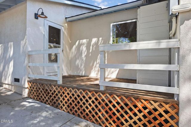 98 Mountain View Street, Oak View, CA 93022
