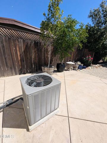 98 Mountain View Street, Oak View, CA 93022